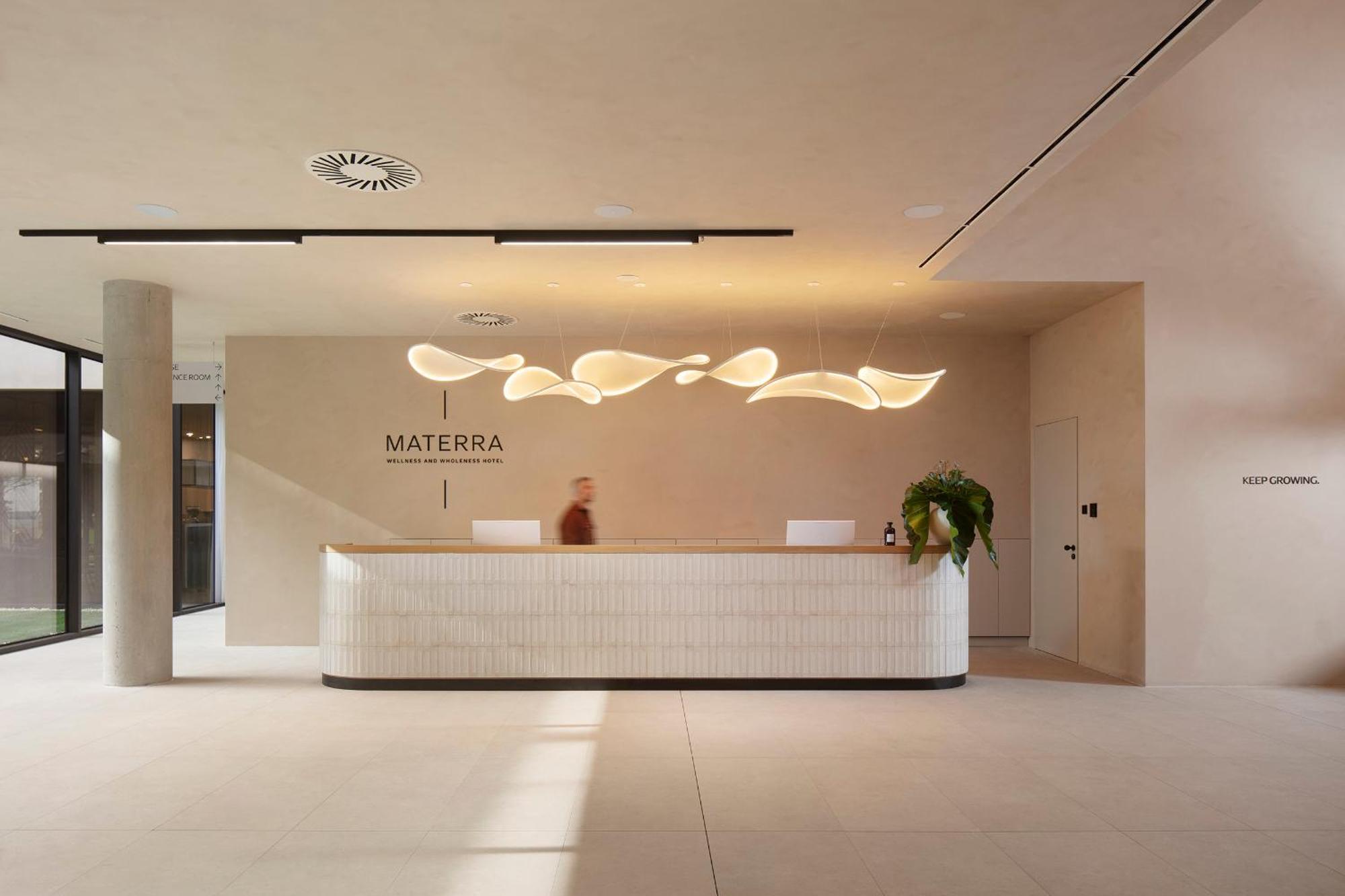 אוסילק Hotel Materra מראה חיצוני תמונה